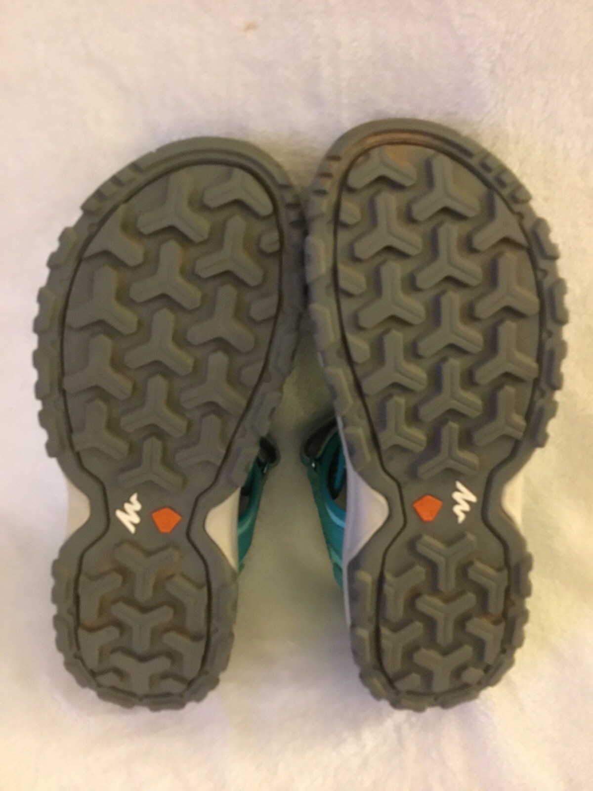Quechua Kids Hiking Sandal Gray And Teal Size 6