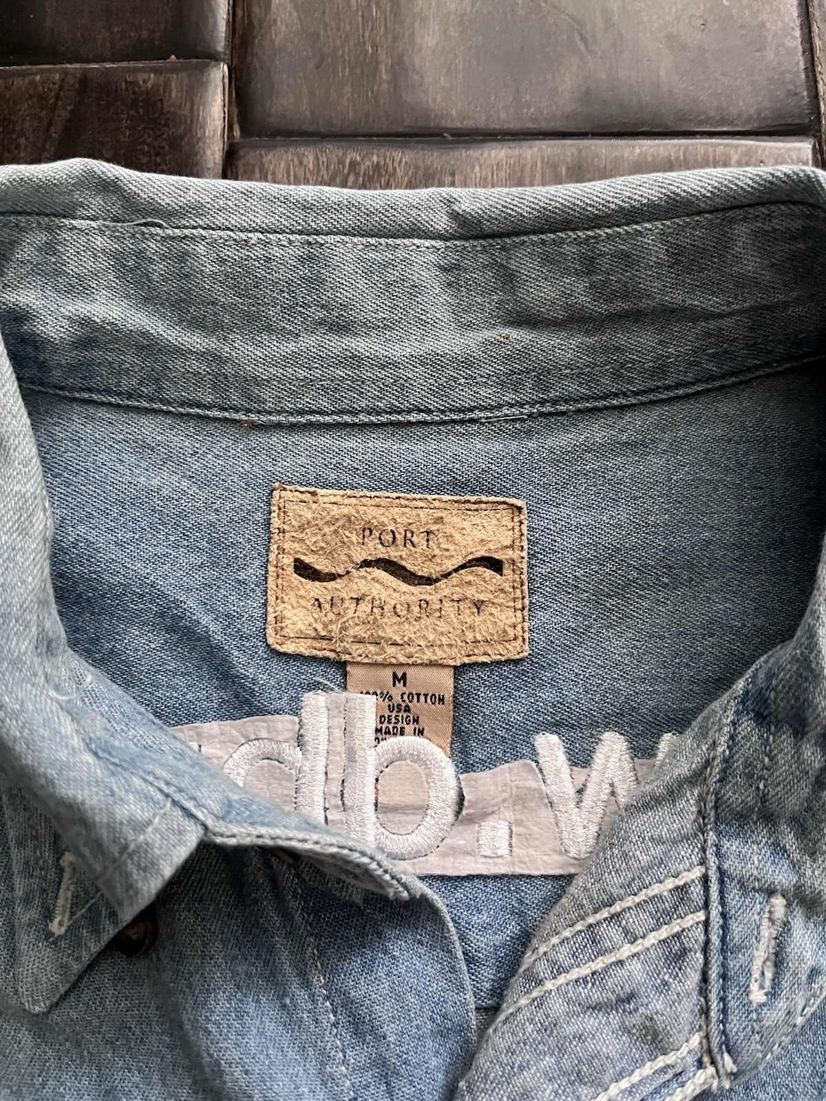 VINTAGE Men’s Button Down Denim Shirt
