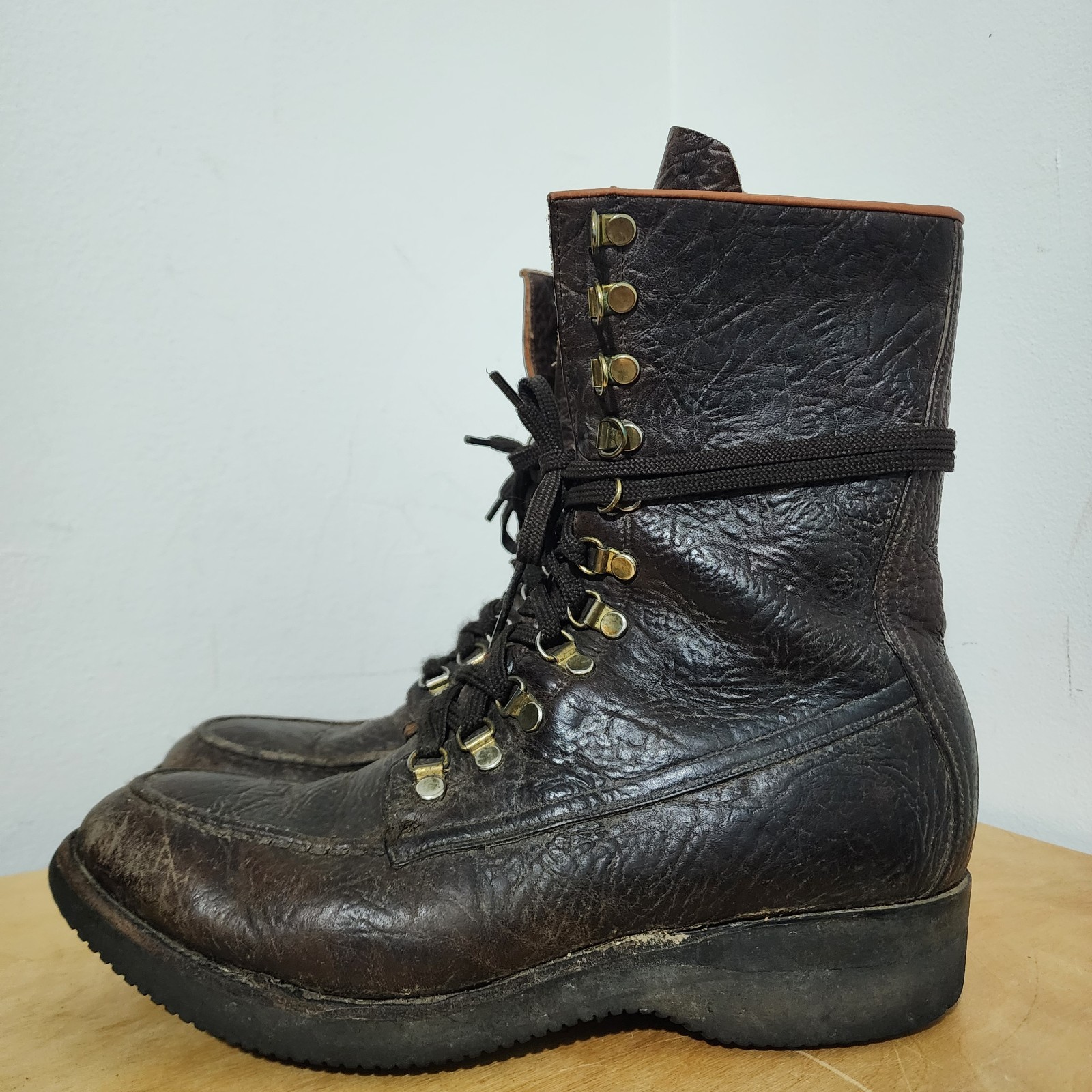Bespoke Dave Wheeler Custom 10D Hunting Boots Shrunken Bison Leather Moc Toe VTG
