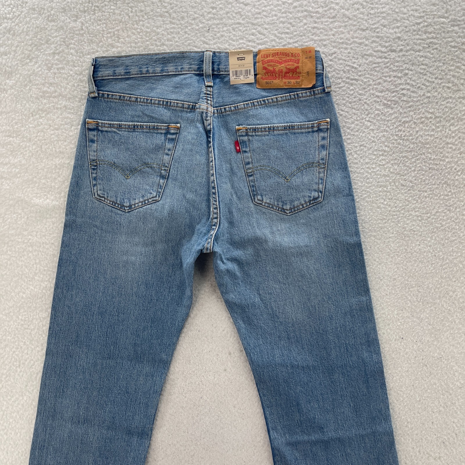 Levis 501 Jeans Mens 30×32 Blue Original Straight Button Fly Denim Grunge Cowboy