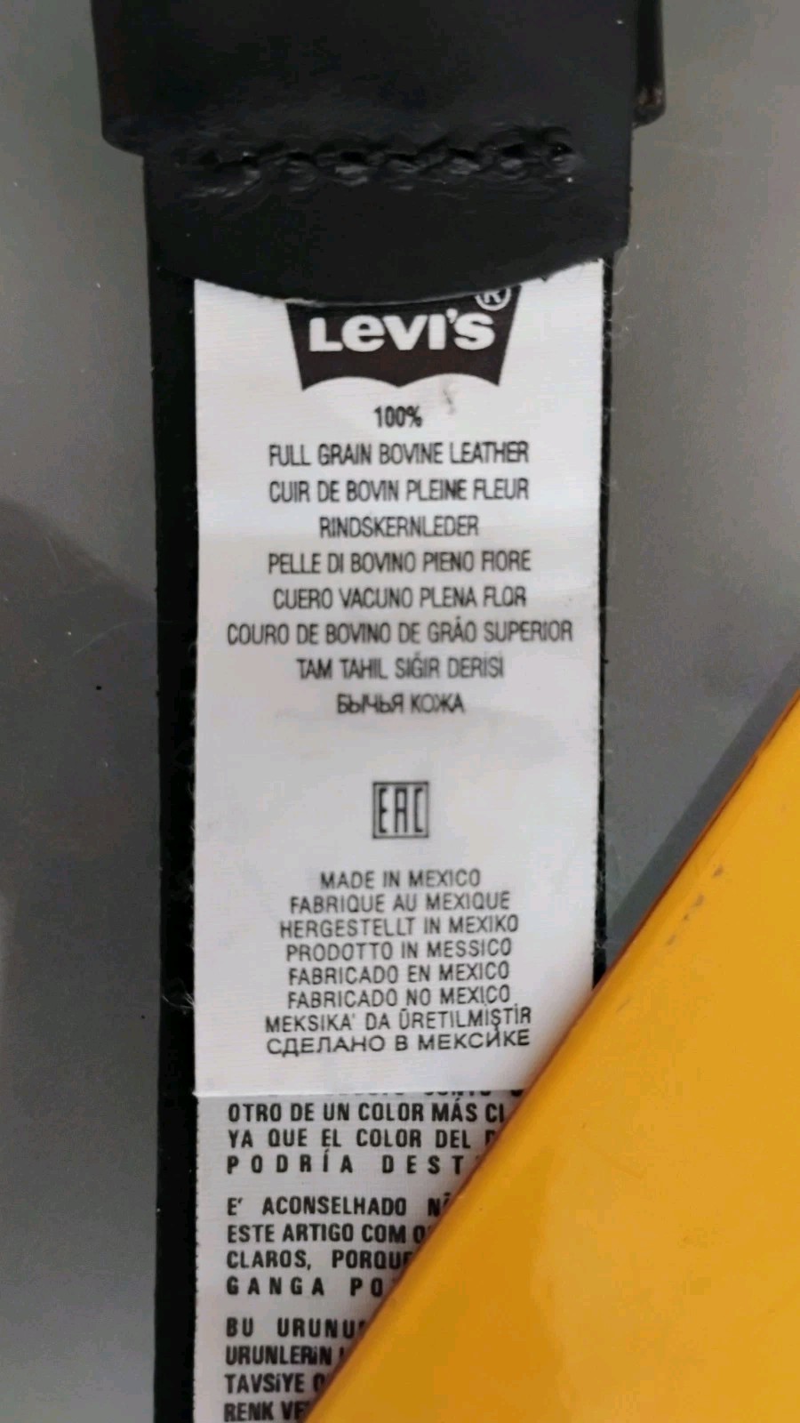 Levi’s Black Leather Beltwith Silver Buckle 32 (80 cm) 1 inch thick Full Grain