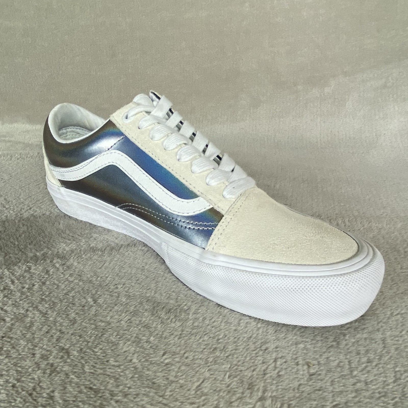Vans Old Skool Pro Iridescent Shoes Men 8 Women 9.5 White Suede Sneakers NEW