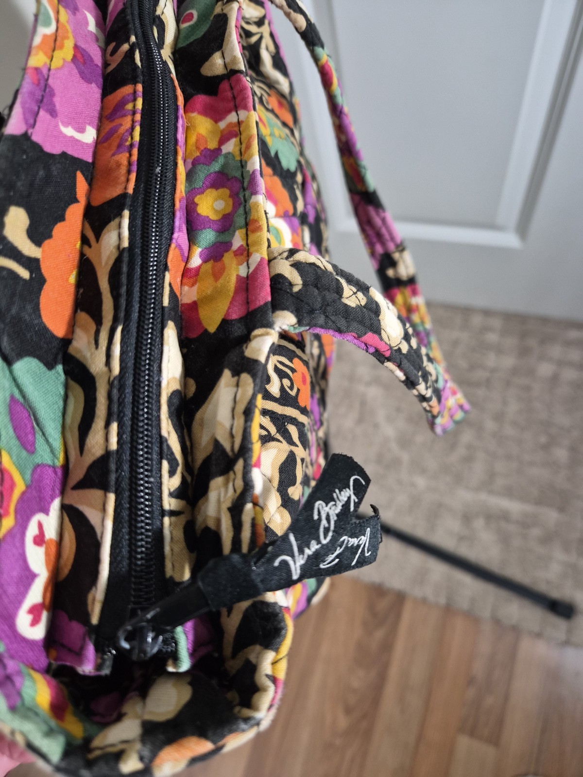 Vera Bradley Suzani Print Zip Tote Bag, Lined, Inner Pockets. Barely Used