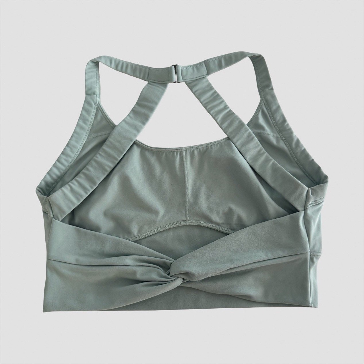 halara Women’s Green Solid Racerback Pullover Sports Bra Wireless Stretch M