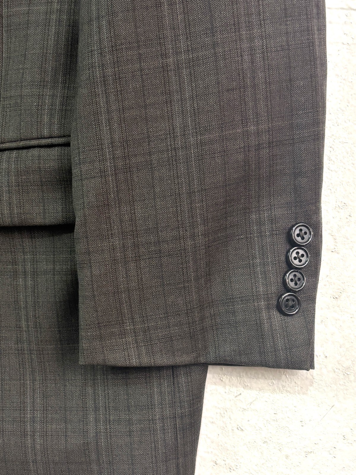 Hart Schaffner Marx 42R 36×29 2pc Pant Suit Brown Plaid Recent Modern Wool USA