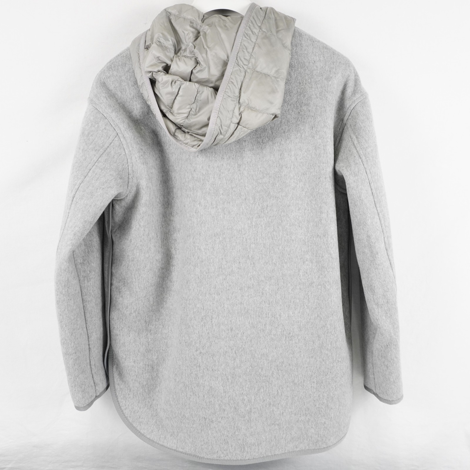 Moncler Reposse 3-In-1 Wool Blend Short Down Jacket In Gray Women’s Brand Size 0