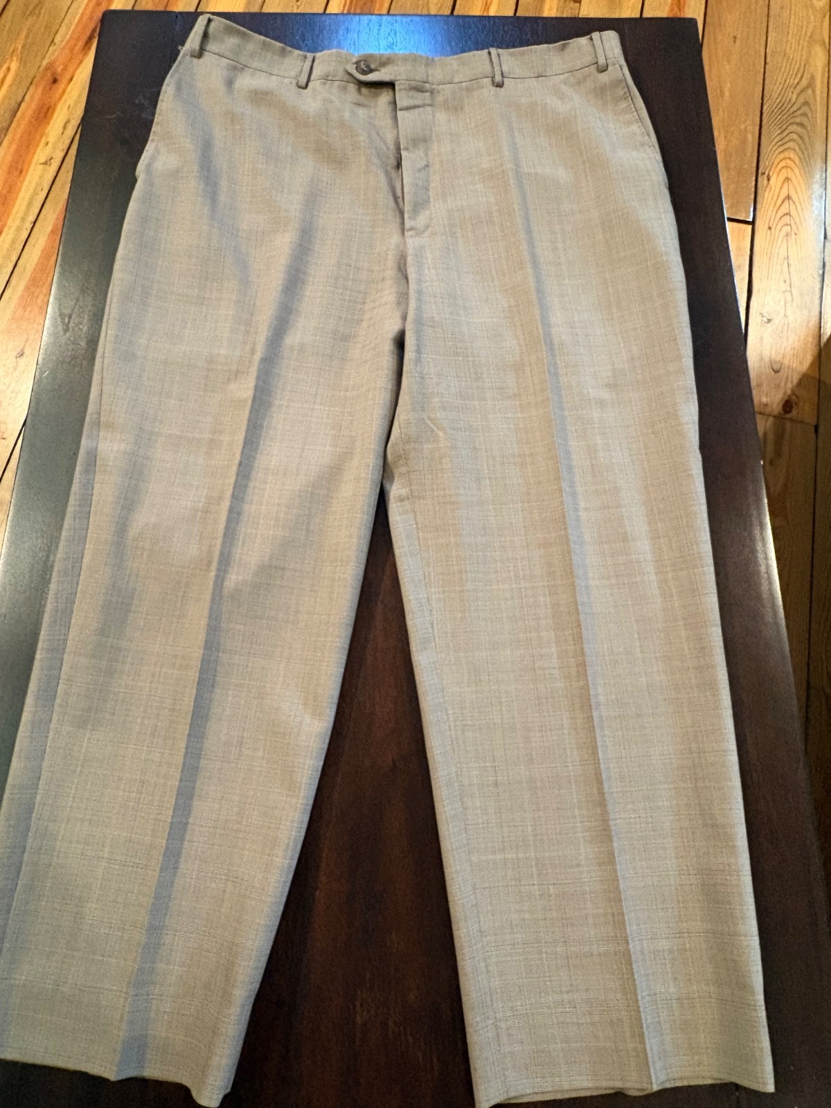Corneliani Collection 100’s Virgin Wool Suit 58R 48R Tan Plaid Italy Saks