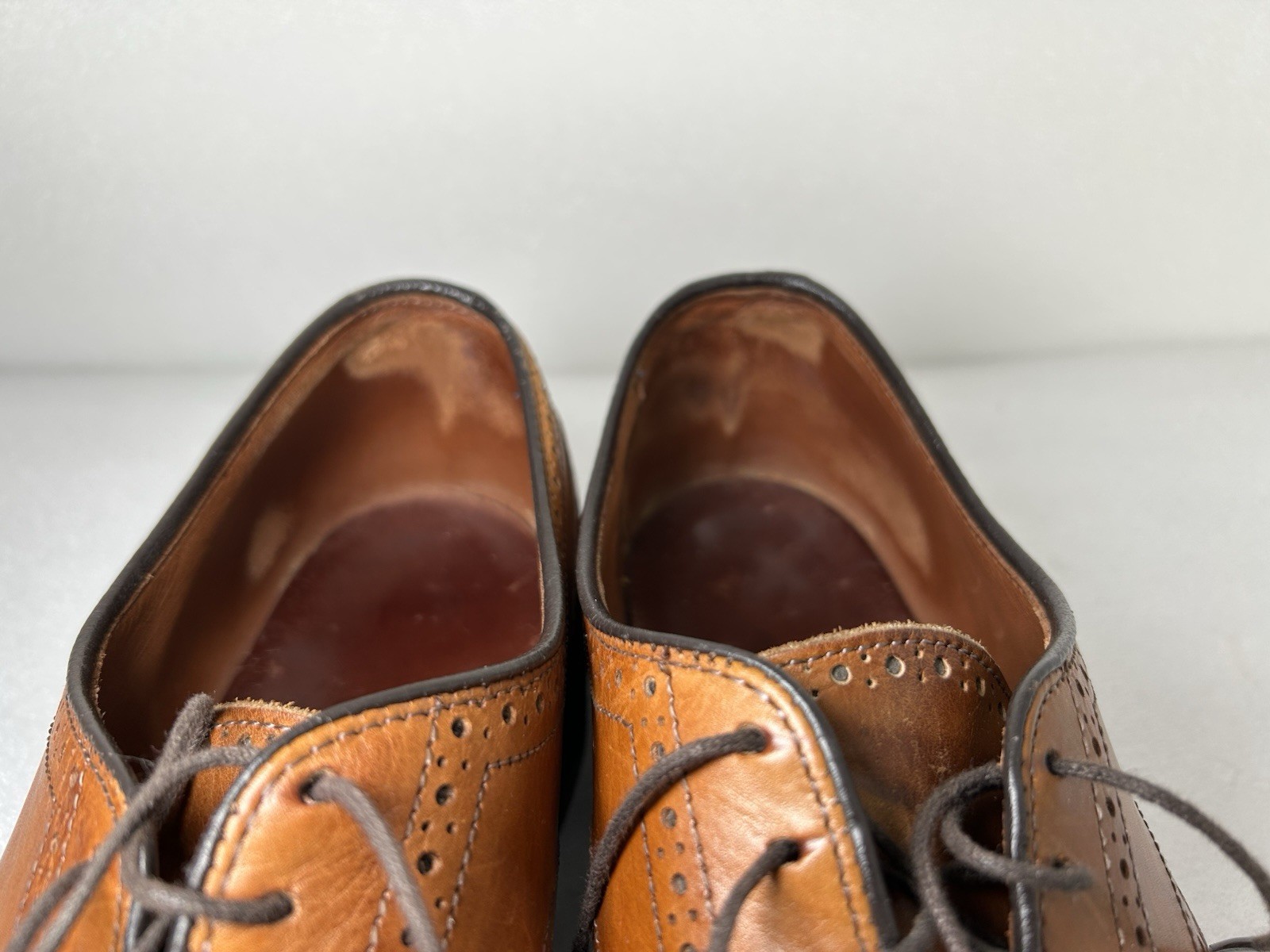 Allen Edmonds Mens Walnut Wingtip Player’s Oxford Shoes 9752 Size 11.5D USA