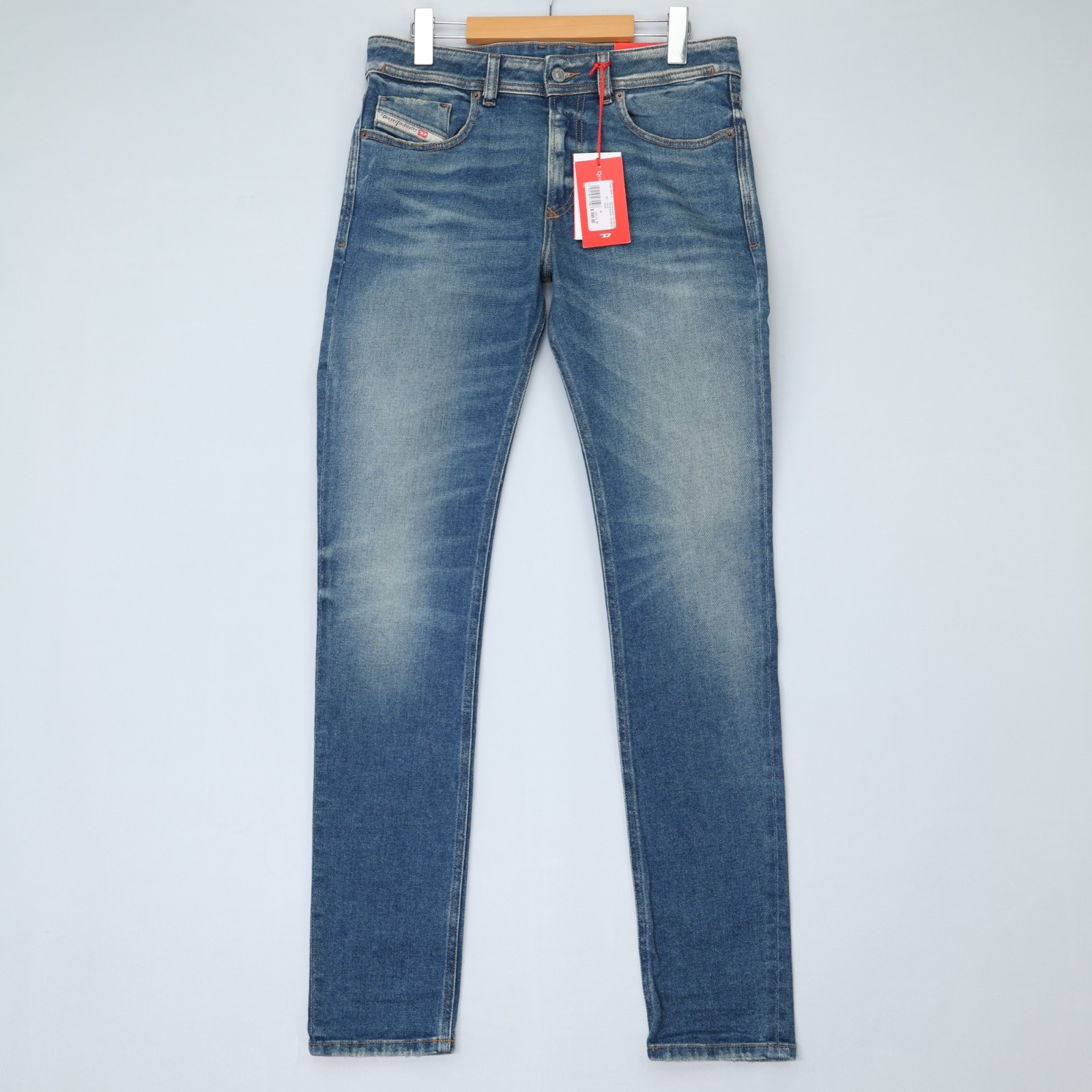 Diesel Mens Jeans 1979 Sleenker Skinny Leg Medium Wash Blue Size NWT