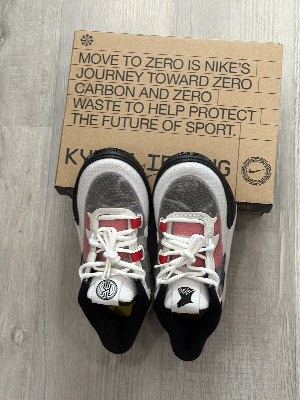 Nike Kyrie 8 Kyrie Irving White/Gray/Red/Black Low Top Sneakers BNWT AT-6/32