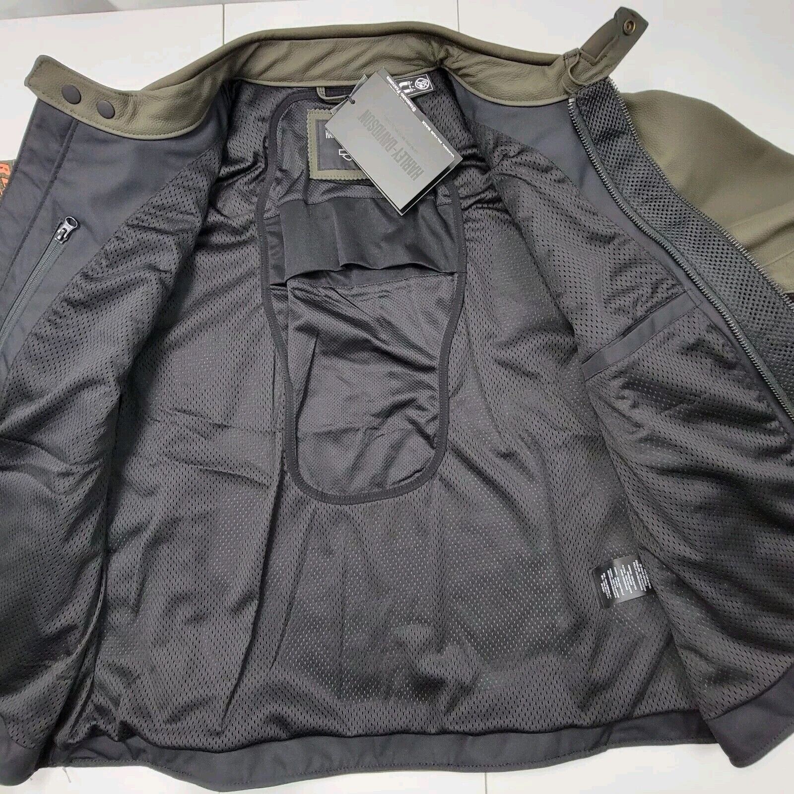 Harley-Davidson® Paradigm Triple Vent System 2.0 Men Leather Jacket Sz 2XL 98003