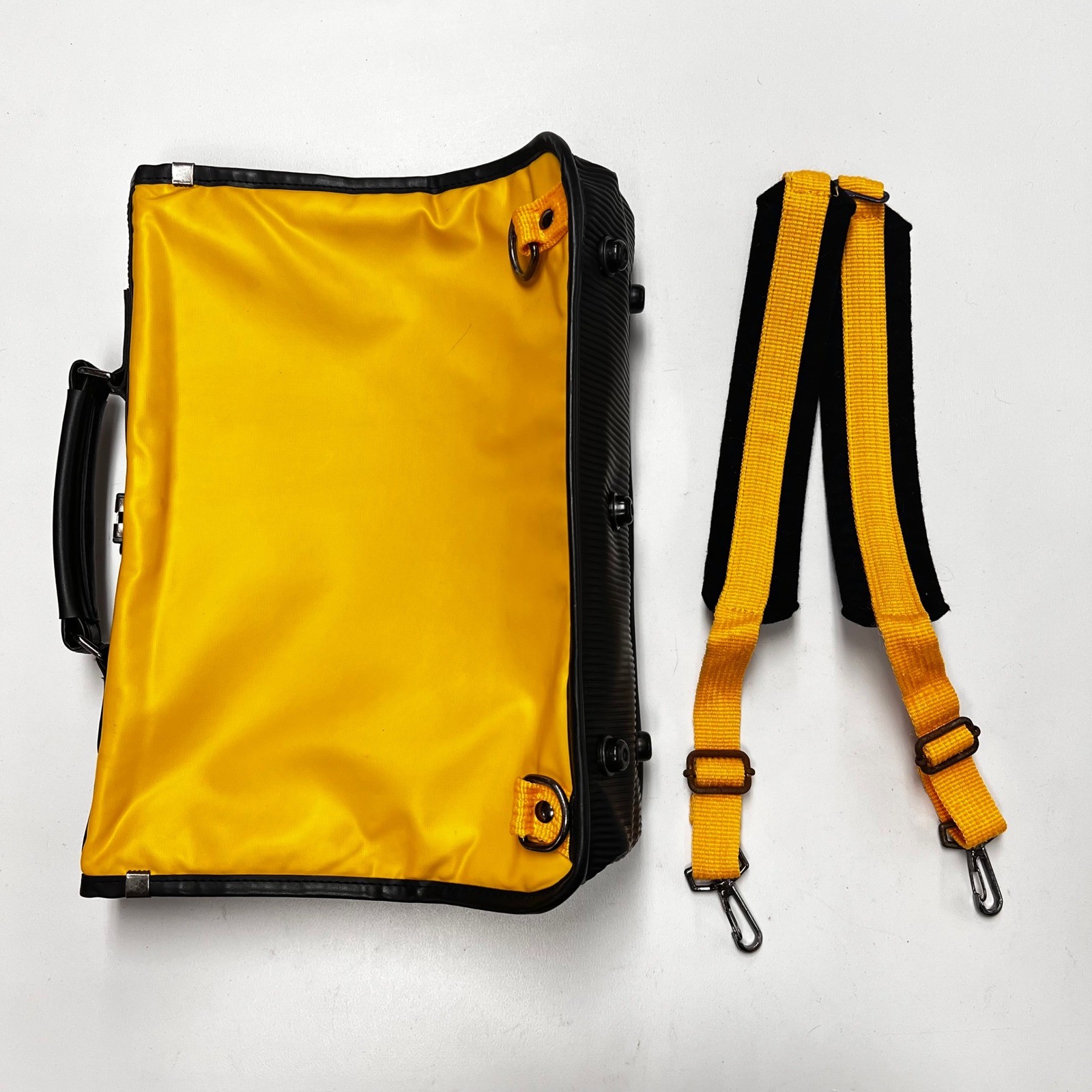 1988 Vintage Snoopy Sally Peanuts Backpack Briefcase Yellow Nylon Kids Japan