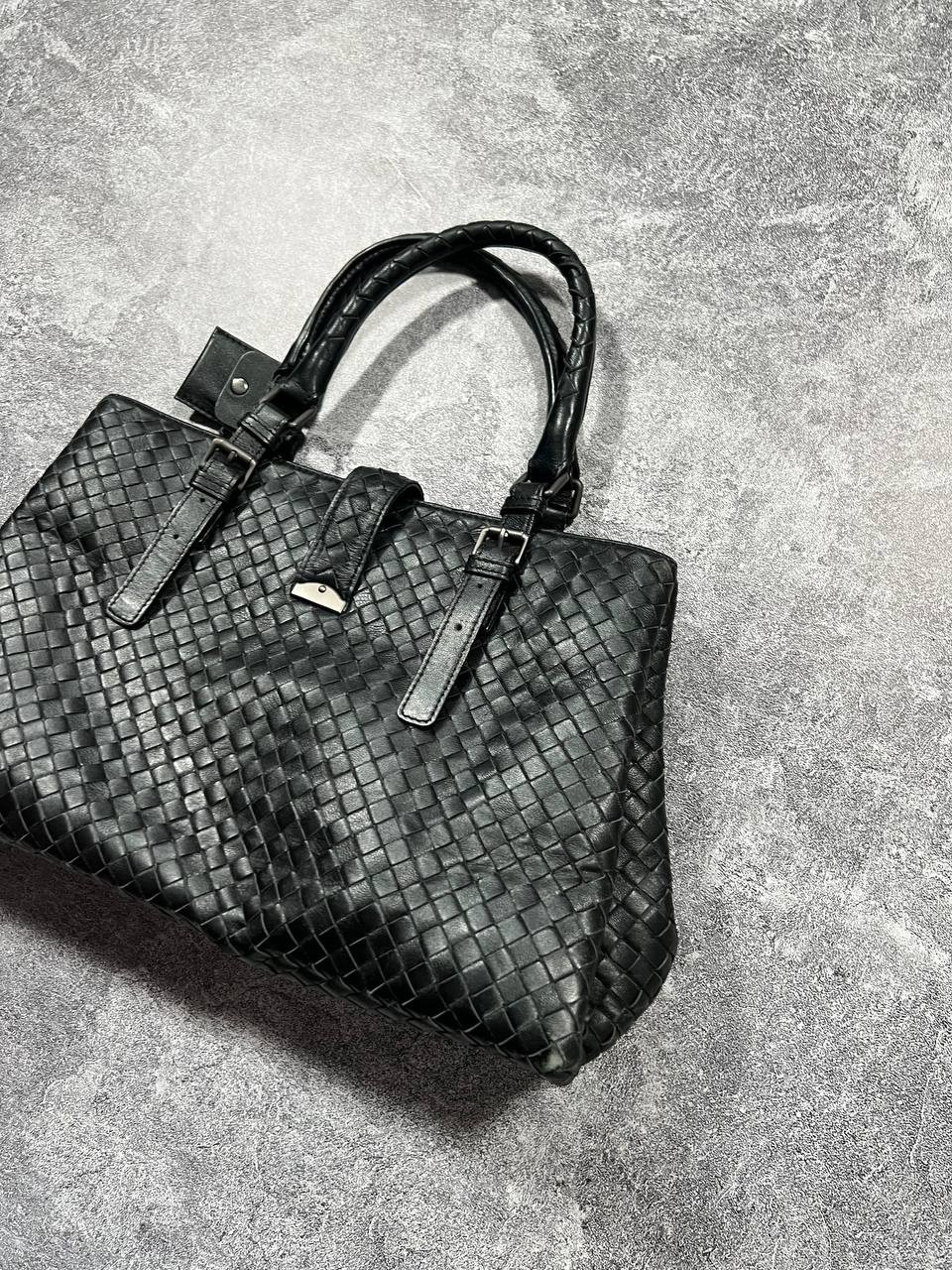 Bottega Veneta Intrecciato Leather Tote Bag Black Woven Handbag Made in Italy
