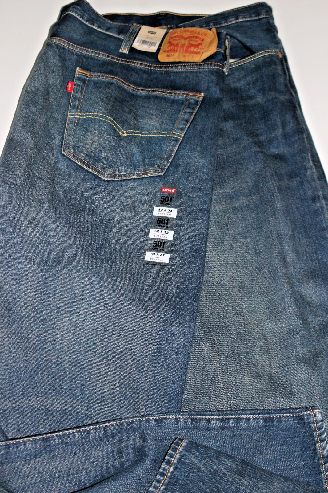 LEVI’S 501 BUTTON FLY STRETCH BLUE JEANS SZ: 52 X 32 NEW W/DEFECTS