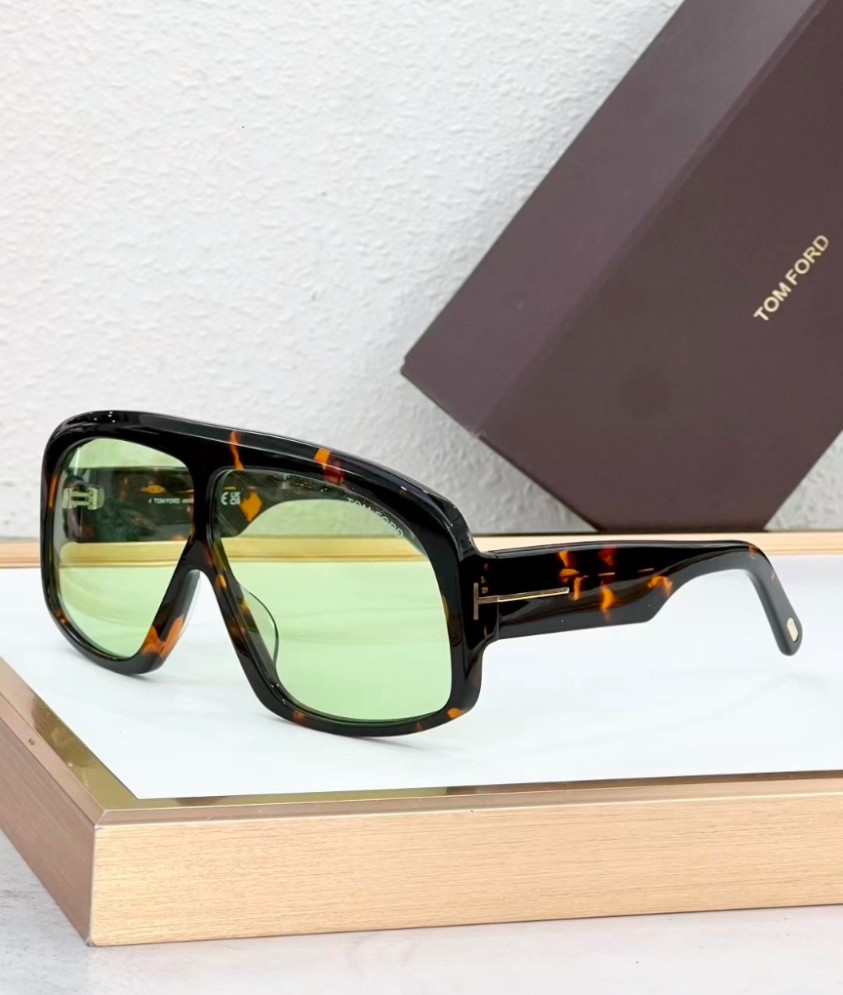 Tom Ford Cassius Sunglasses FT0965 Havana/Light Green 78-4-125mm With Case New