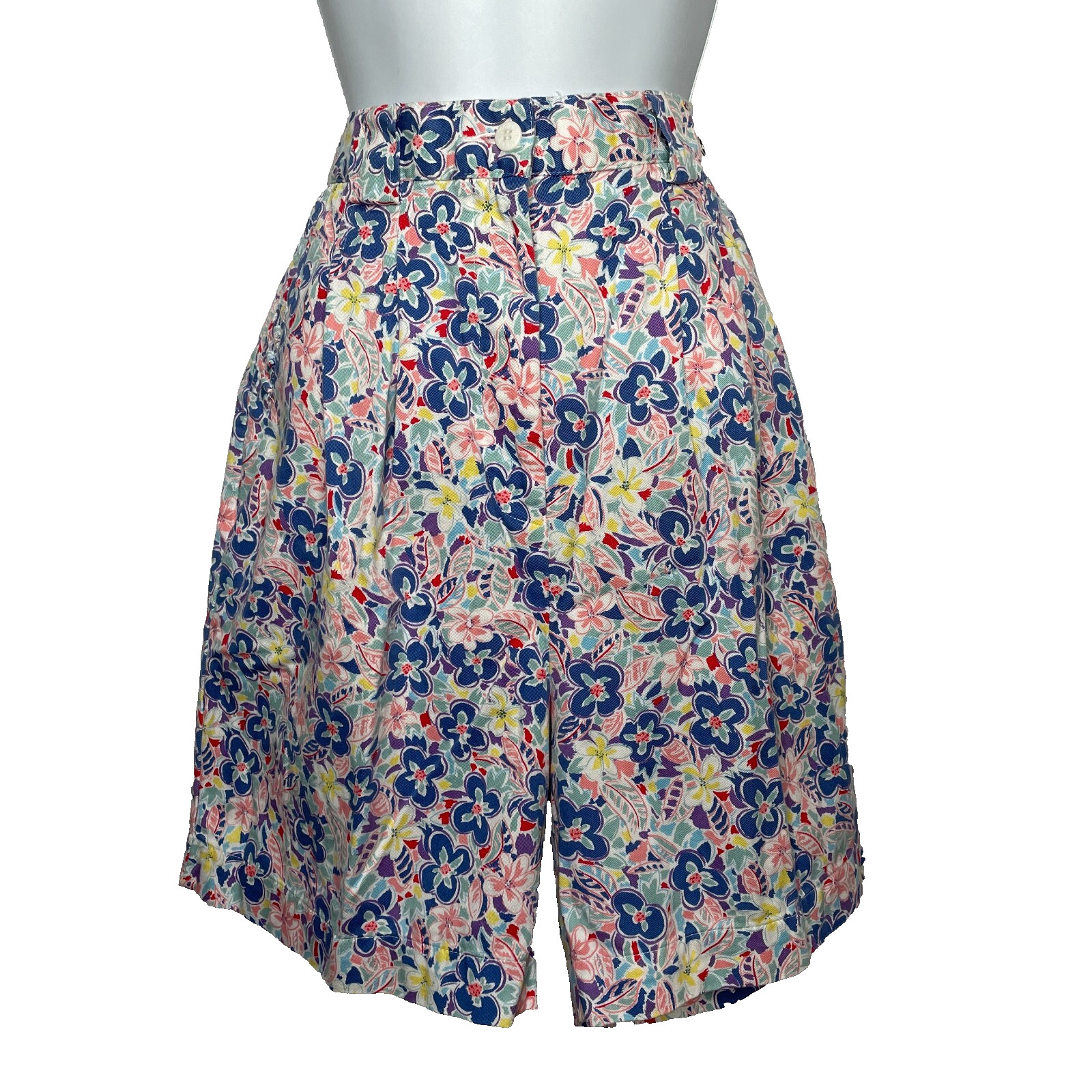 Vintage 80s LA MODE Mom Shorts Size 10 Floral Denim High Waist Pleat Front