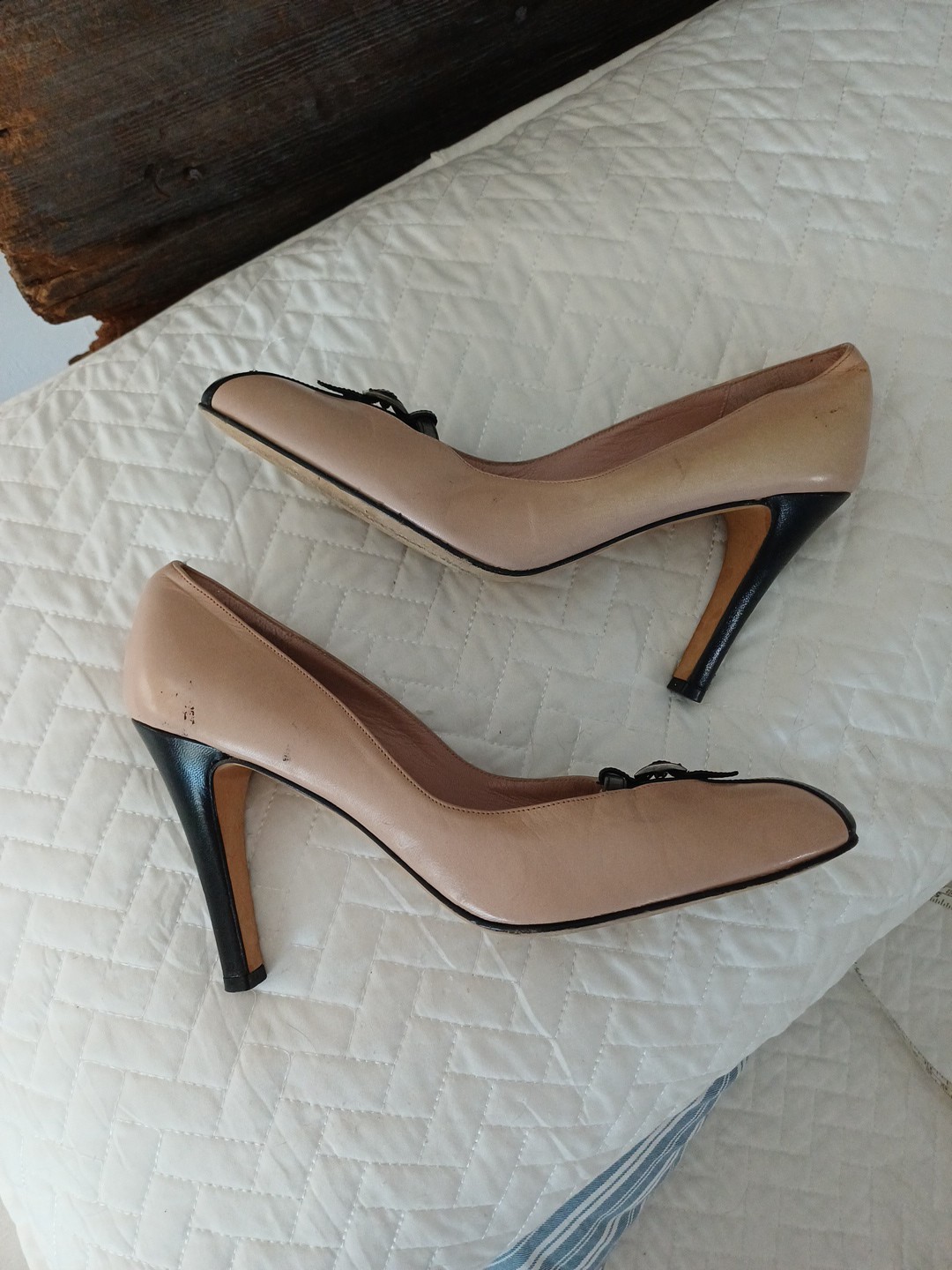 CLAUDIA CIUTI Black & Nude Pointed Toe Heels Pumps Size 7