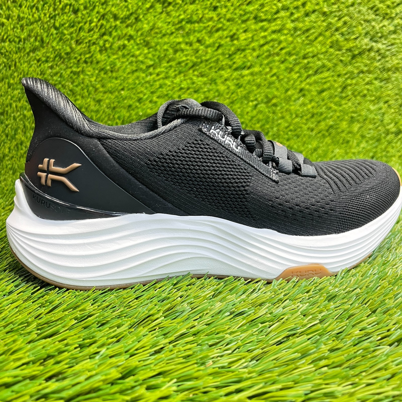 Kuru Atom 2 Womens Size 8 Black White Athletic Running Walking Shoes Sneakers