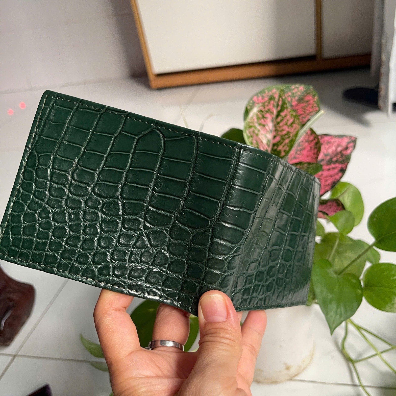 Green 100% Real Genuine EXOTIC Leather Skin Men’s Bifold Wallet,Cardholder