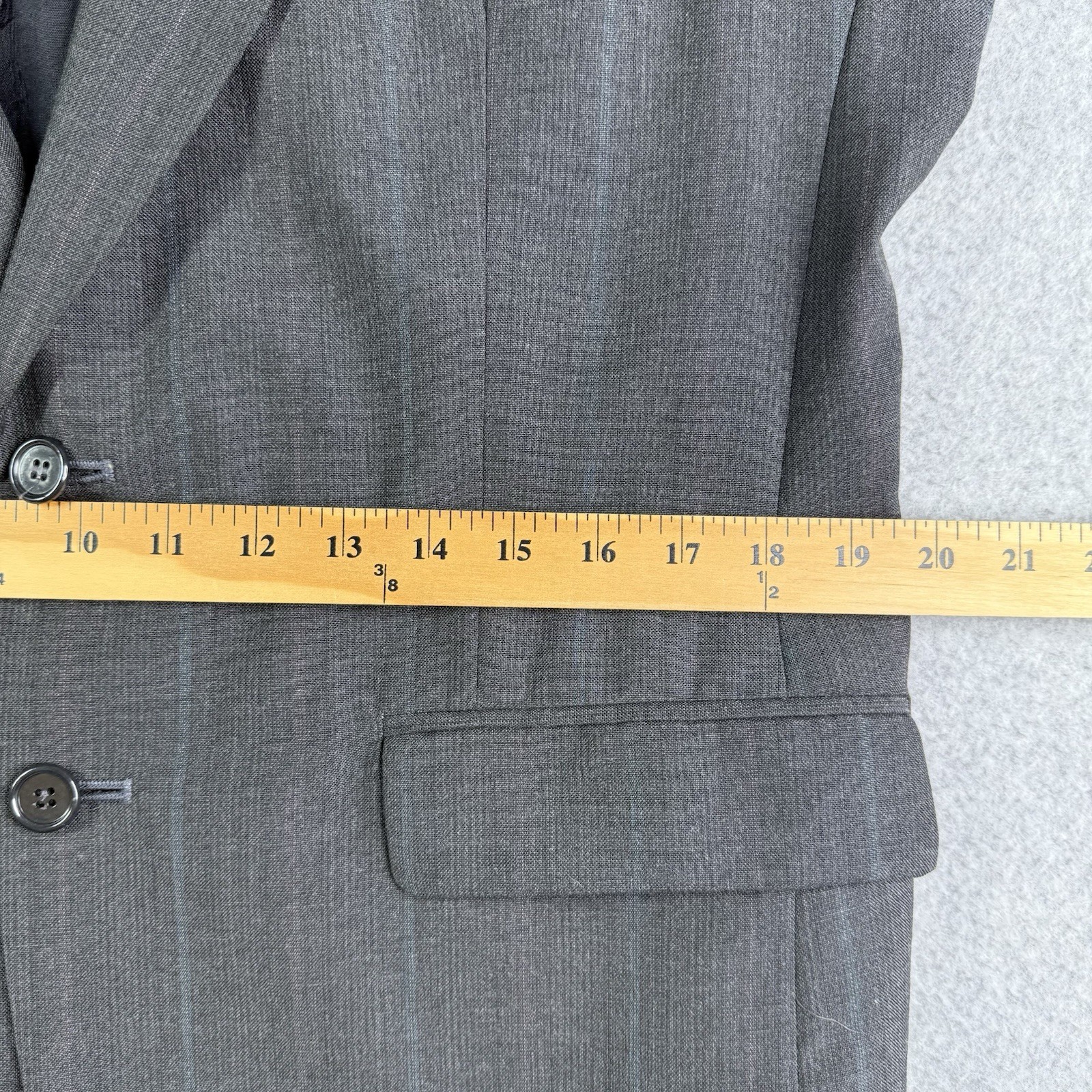 40R Towncraft Worsted Wool Blend Suit 2-Piece Men’s Charcoal Striped 34Wx30L