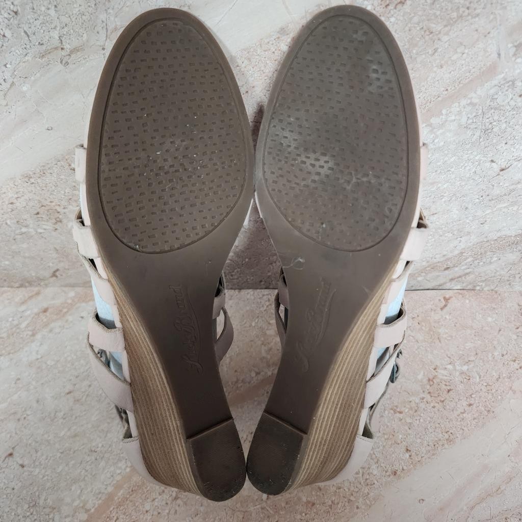 LUCKY BRAND JEWELIA Sandshell Leather Wedge Strappy Zipper Heel Sandals US 9.5!