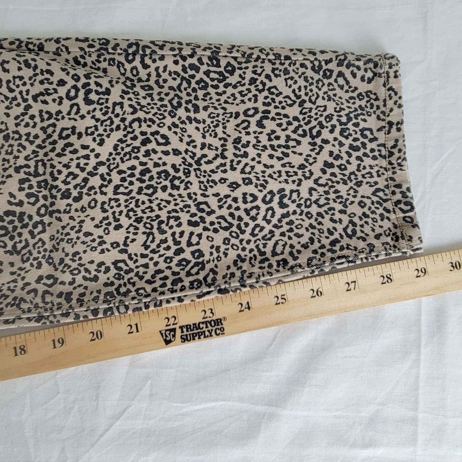 Seven7 Tummyless High Rise Comfy Stretch Skinny Jean Womens 20W LEOPARD