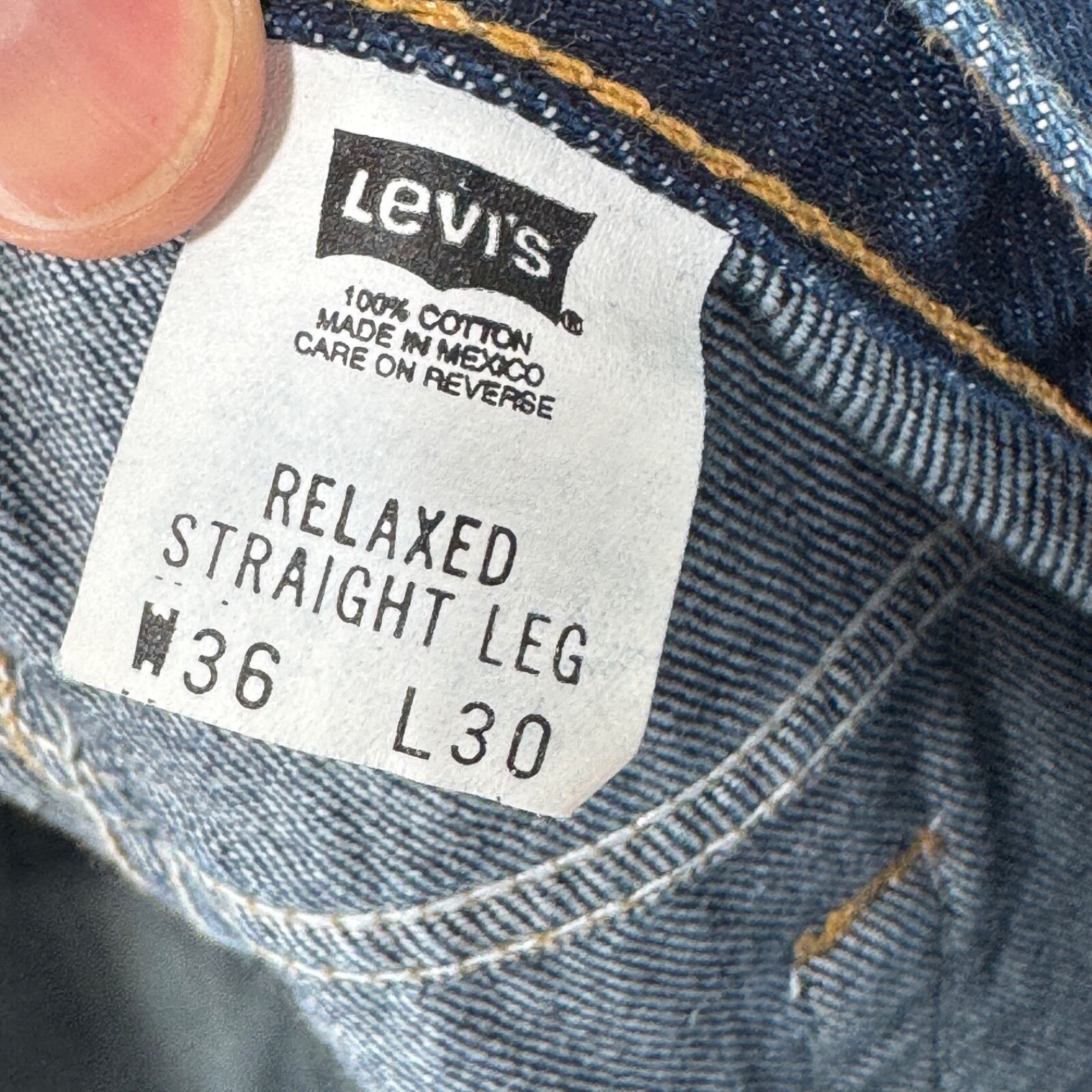 Vintage Levi’s 550 Relaxed Fit Baggy Jeans Blue Denim Loose 2003 Men 36×30
