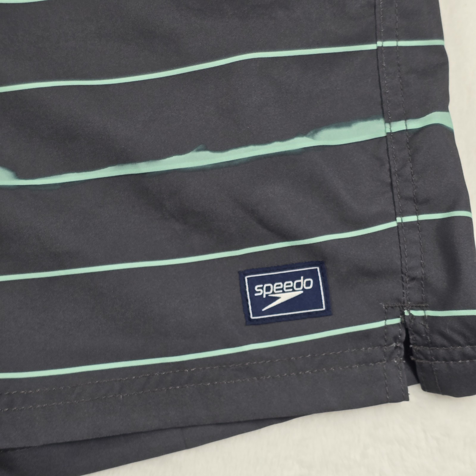 Speedo Board Shorts 9″ Men’s XXL Volcanic Ash Hydro Square Leg Eco Stretch New