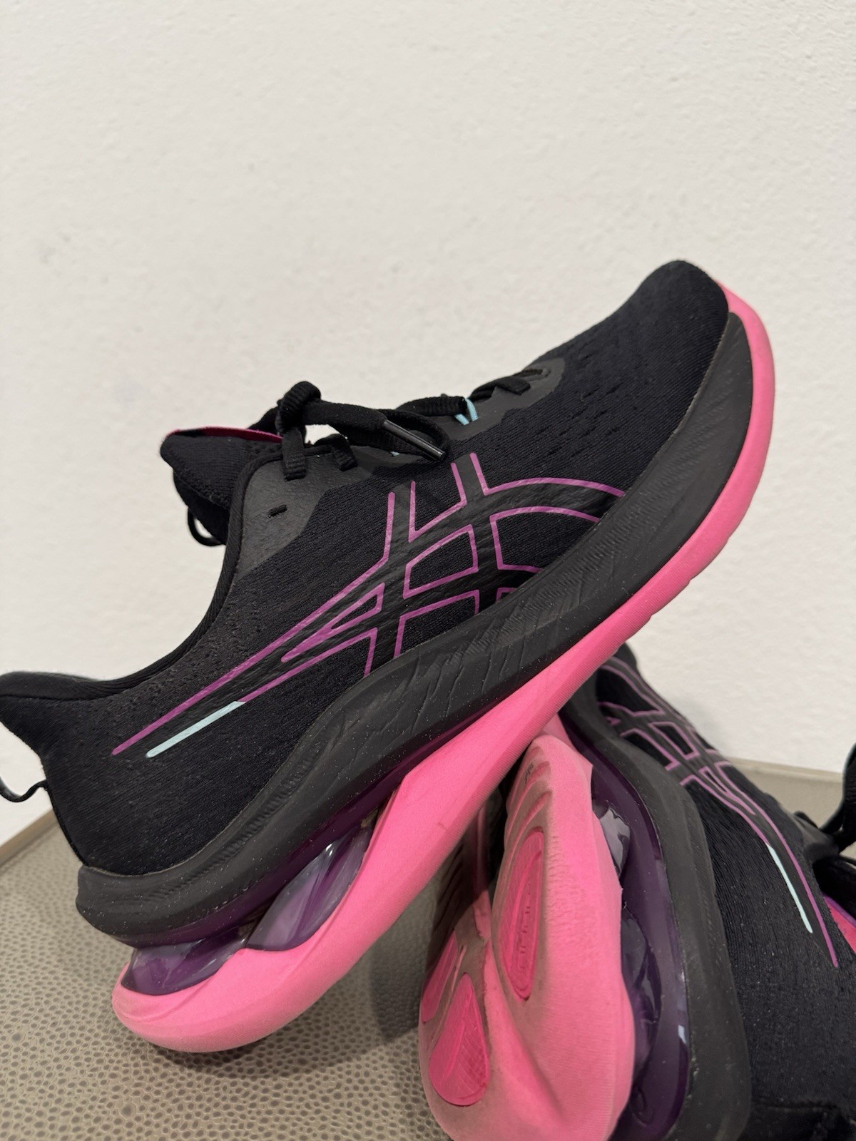 Asics Gel Kinsei Max Sneakers Running Shoes Women’s Size 11 Black / Pink