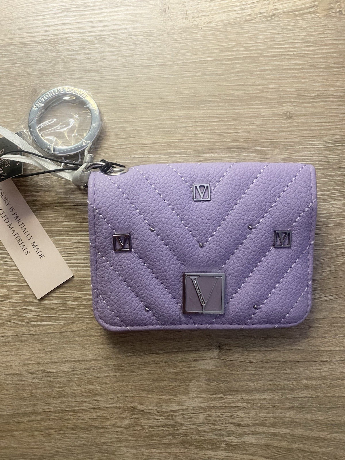 Victoria’s Secret Purple Quilted Card Wallet ID Window Zip Pouch Women’s