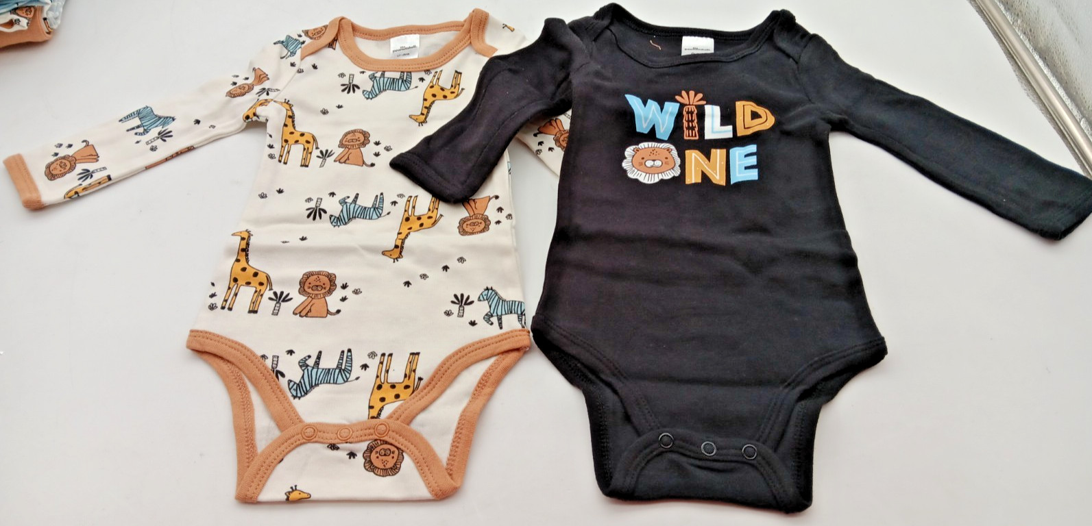 THE PEANUTSHELL | 0-3m | BABY LAYETTE GIFT SET | 30 PIECES | Neutral