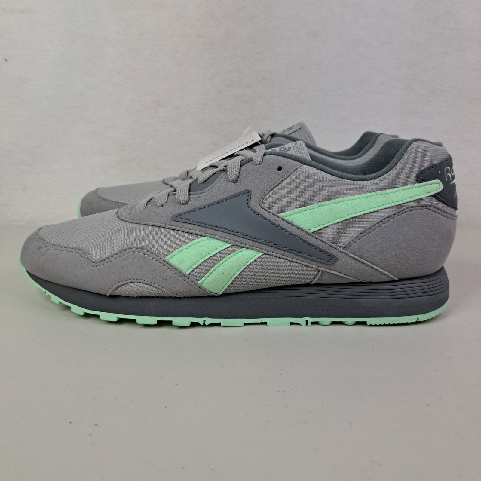Reebok Rapide MU Tin Grey Digital Green CN5913 Parchment Gray Mint Green Sneaker