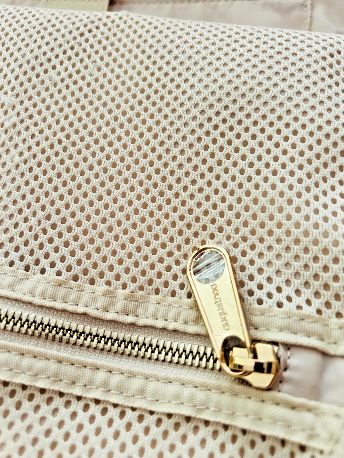 Augustnoa Classic Noa Backpack, Cream with Gold Hardware, Fits 17″ Laptop