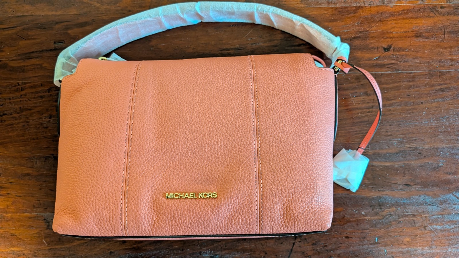NEW Michael Kors Pebbled Leather Shoulder Bag / Crossbody – Coral Peach