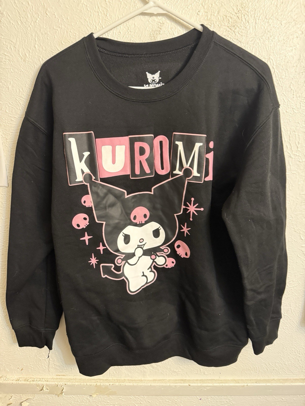Hybrid Kuromi by Sanrio Kuromi Black Crewneck Sweatshirt L Graphic Print