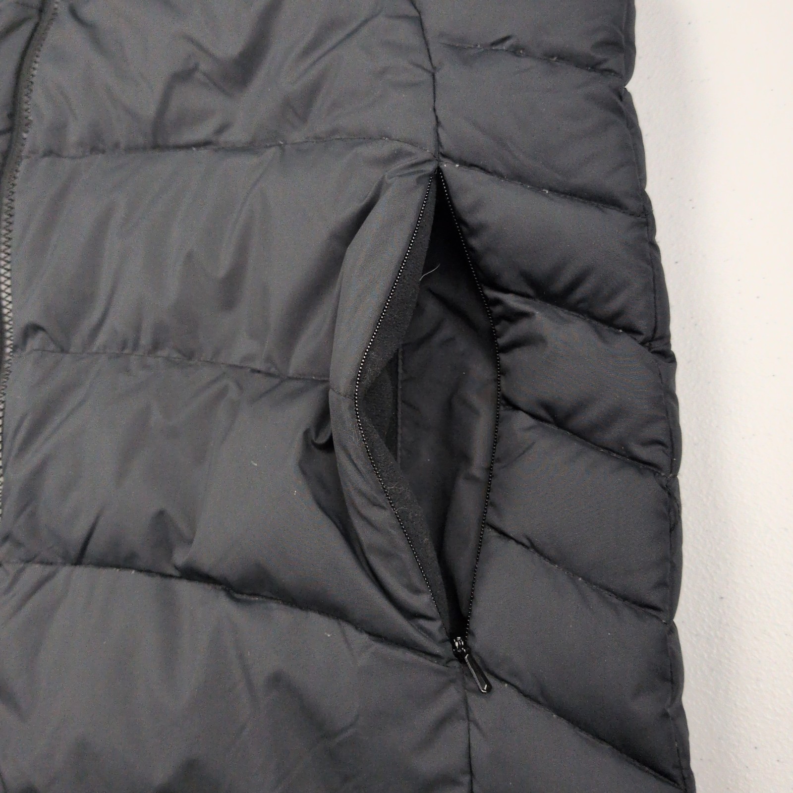 Cabelas Premier Northern Goose Down Black Puffer Zip Vest Jacket 650 Mens MReg