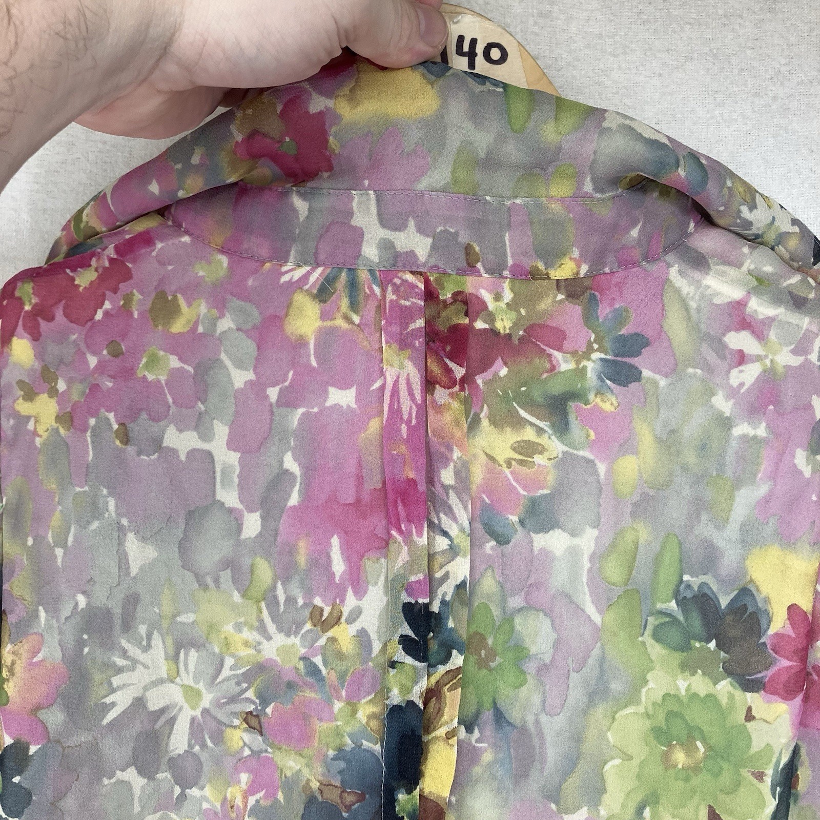 Women’s All Silk Blouse Sz 16 Multicolor Watercolor Floral Abstract Button Down