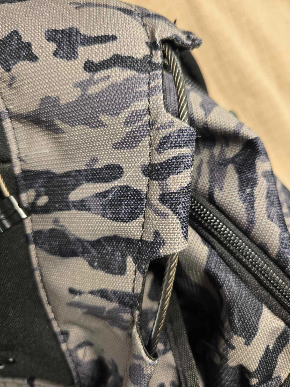 Oakley Kitchen Sink Backpack Tiger Mountain Camo Gr