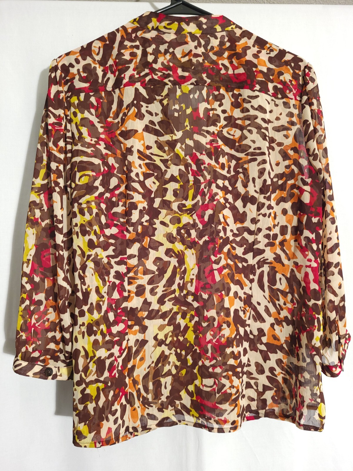 CJ Banks-NWT-Brown Tan Orange Red Animal Semi-Sheer Button Top Blouse-LARGE