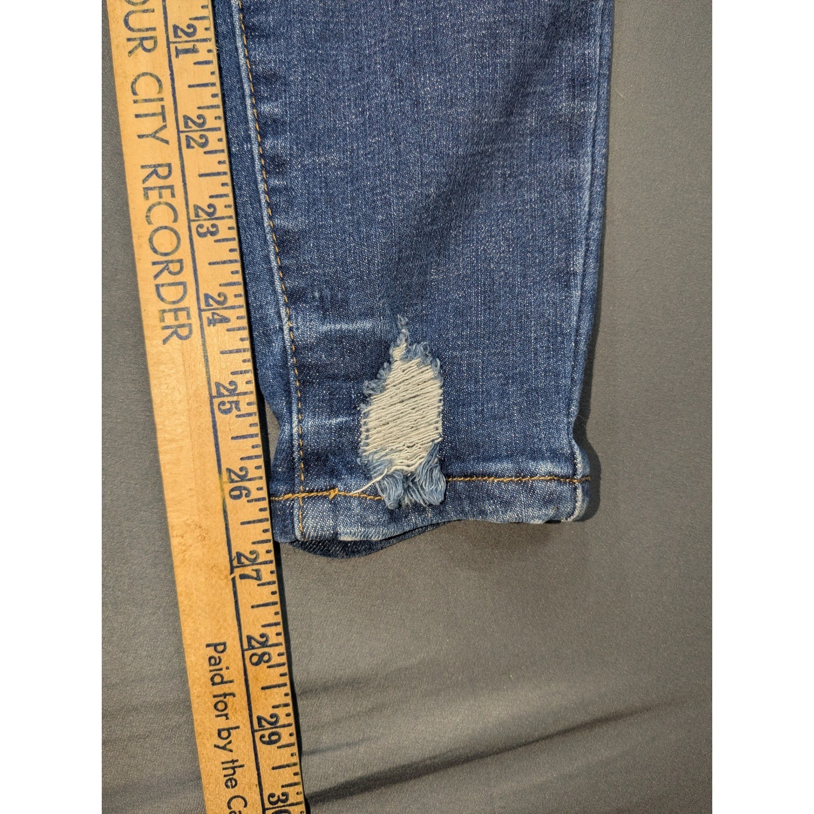 Judy Blue Skinny Fit Distressed Jeans Medium Wash Denim Womens 5/27 JB8864