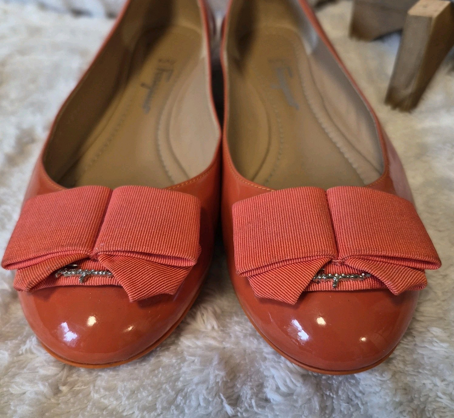 Salvatore Ferragamo My Cherie Ballet Flats Orange Patent Leather Bow Size 8.5 M