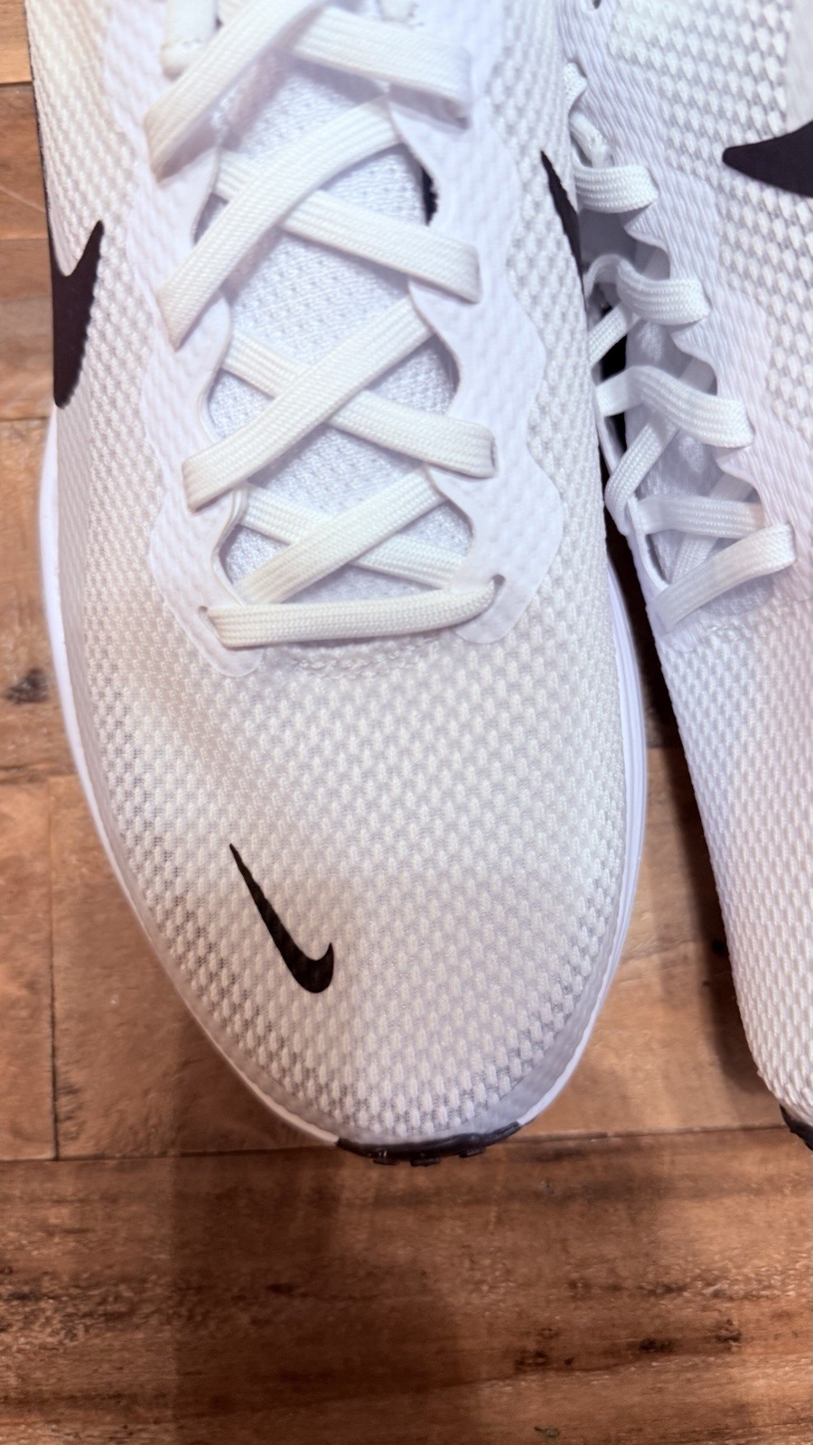 Size 8 – Nike Revolution 8 White Pure Platinum Black
