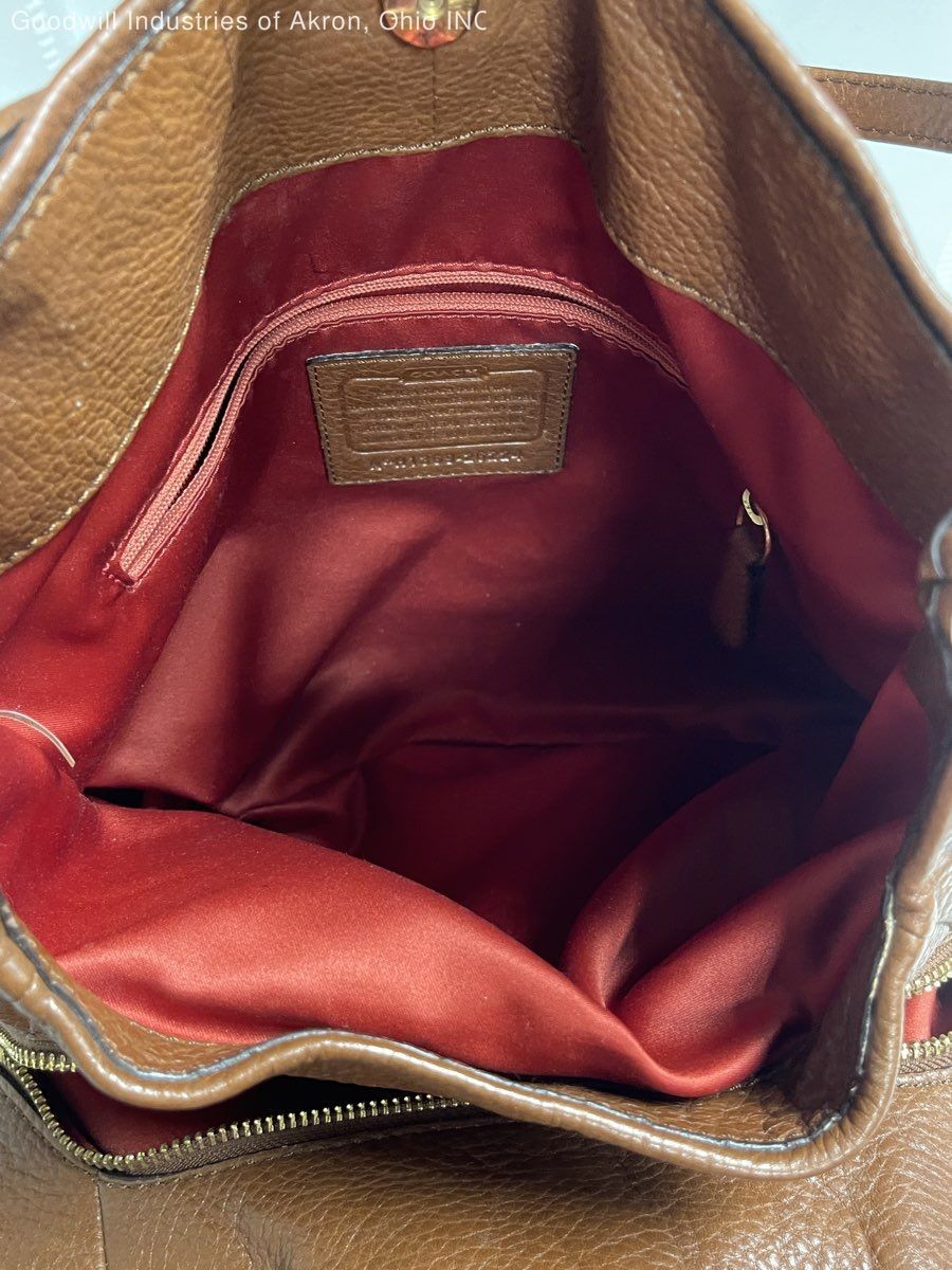 Coach Brown 2010s Madison Phoebe Pebbled Leather Shoulder Bag Medium COA
