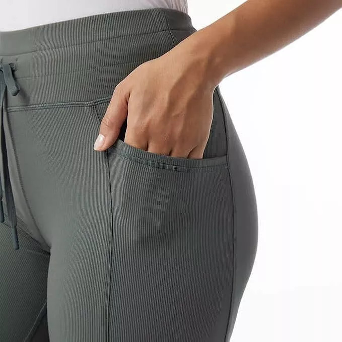 32 Degrees Women’s Wide Leg Ribbed Semi-Flare Yoga Pants