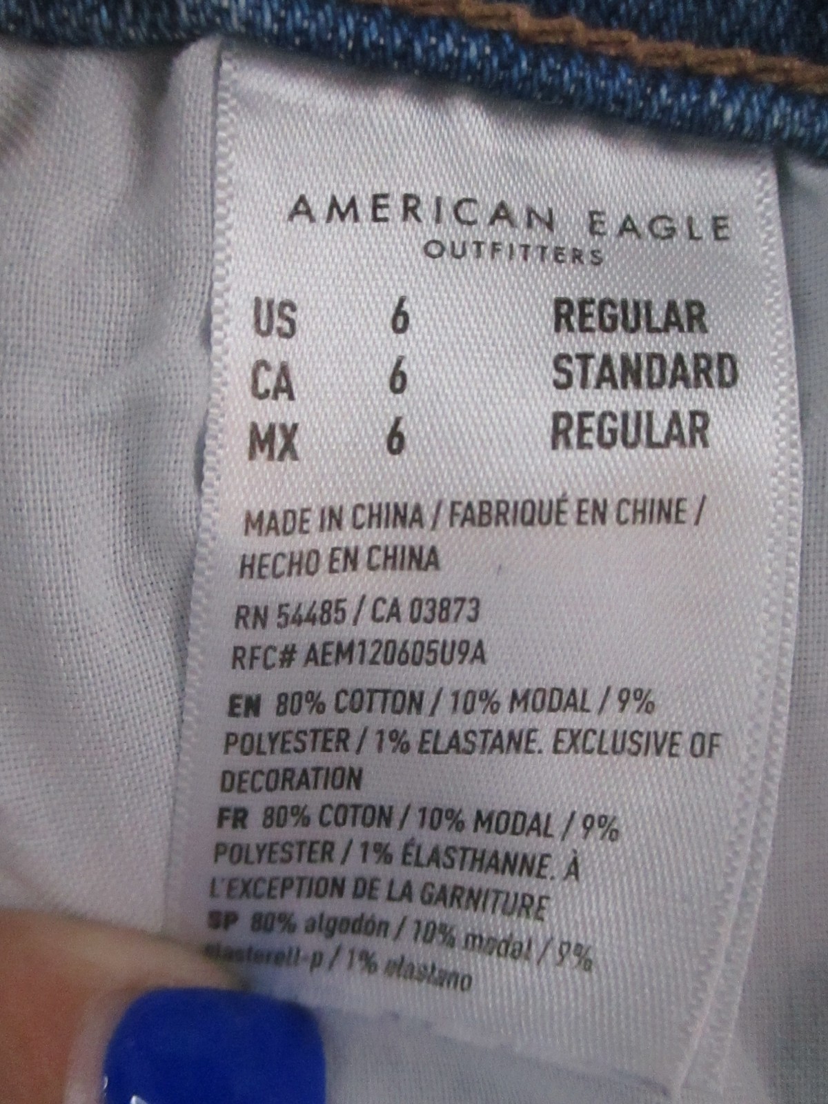 American Eagle Mom Jeans Womens 6 Blue Distressed Stretch High Rise Denim 27×27
