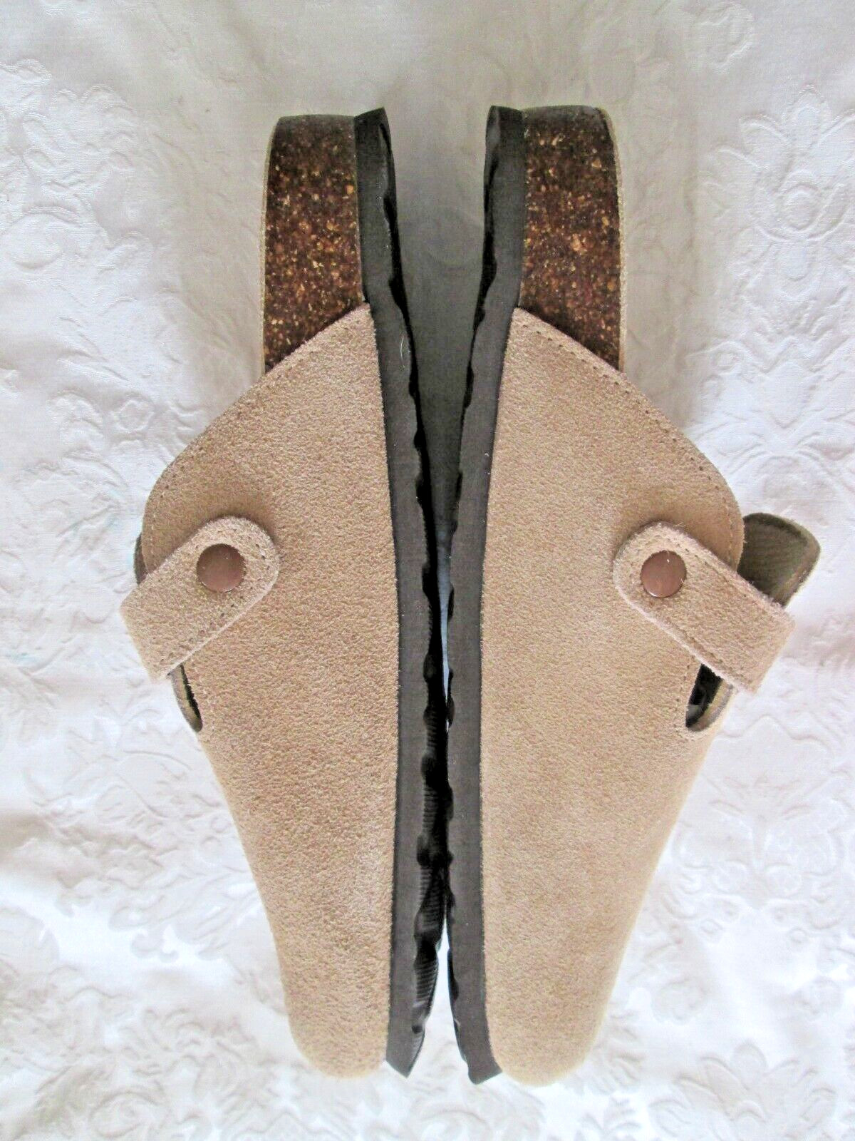 GOMFORT LT TAN/BEIGE SUEDE 41 SLIP-ON CLOGS CORK HEEL BUCKLE UPPER NEW