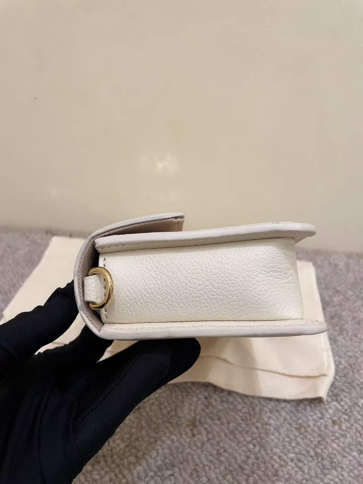 Authentic Louis Vuitton Metis Wallet On Chain Embossed Calfskin Wallet On Chain