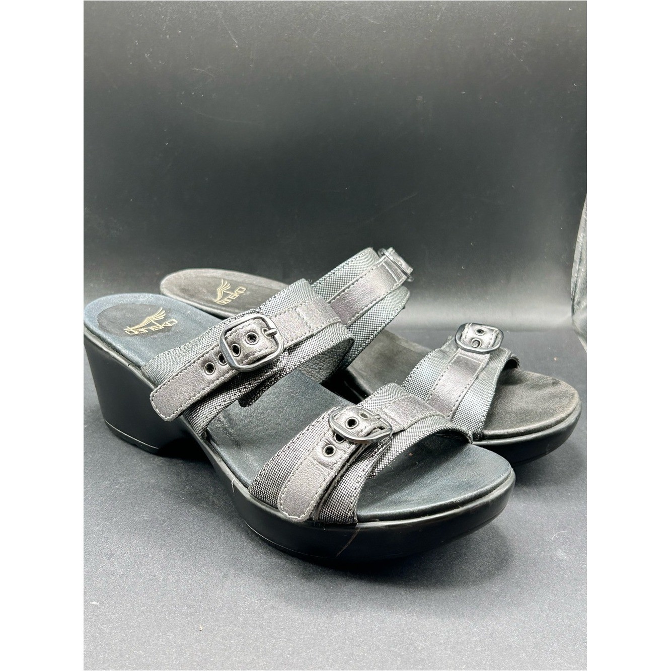 Dansko Jessie wedge sandals in a metallic pewter size 38