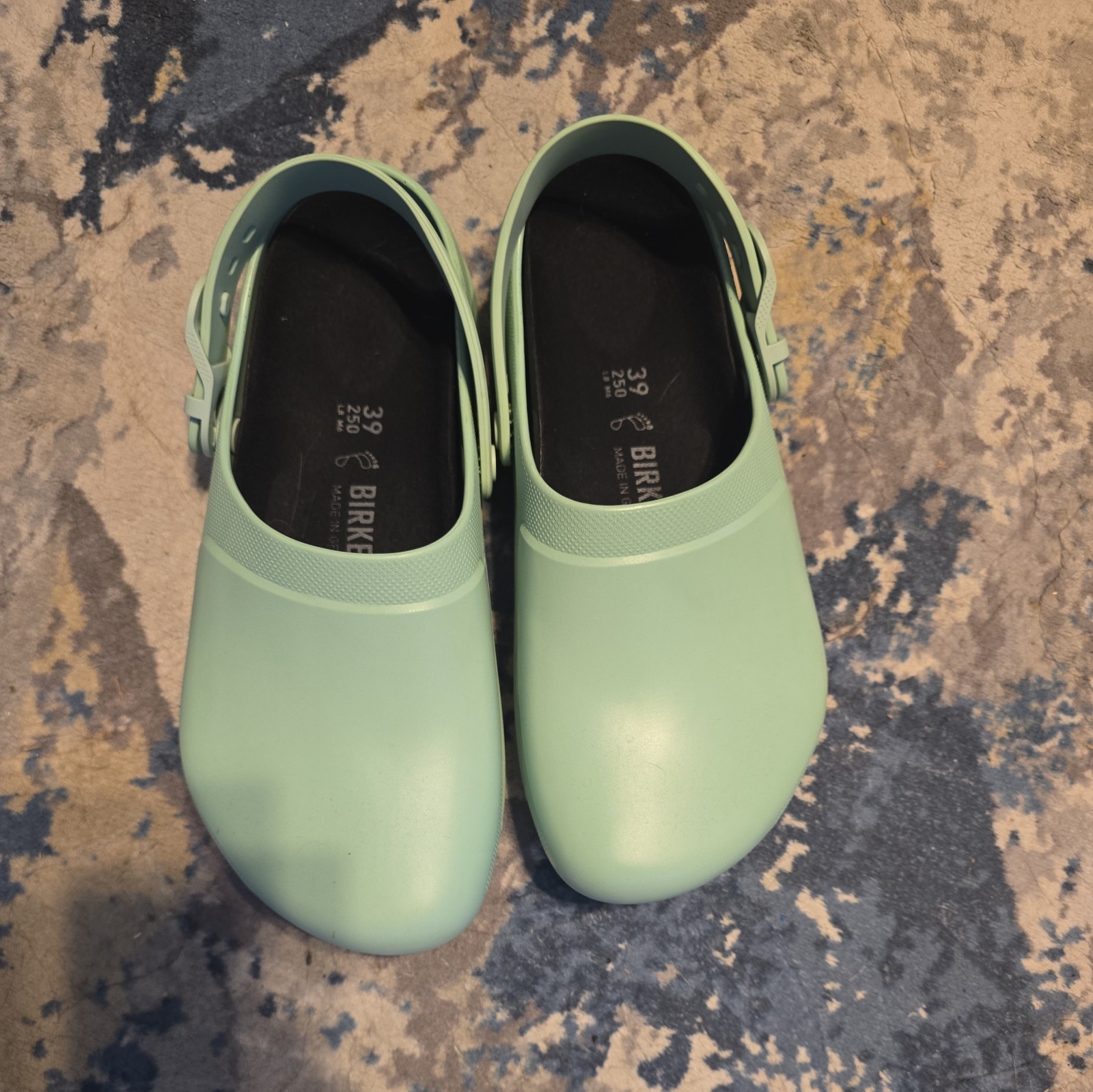 Birkenstock Size 39 Professional Clog Mint Green