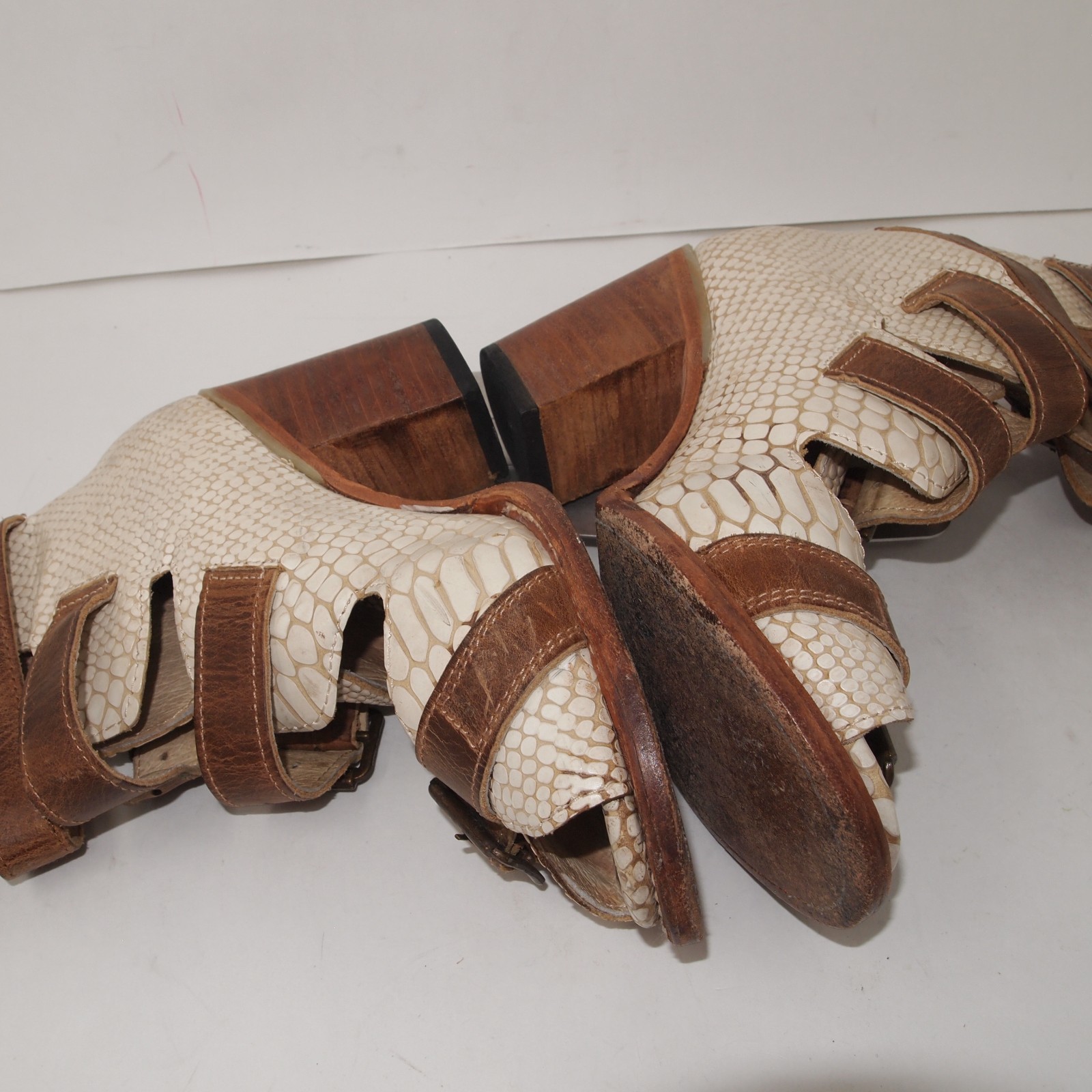Freebird Steven BOND Womens 7 Leather Block Heel Gladiator Sandals Boots Snake